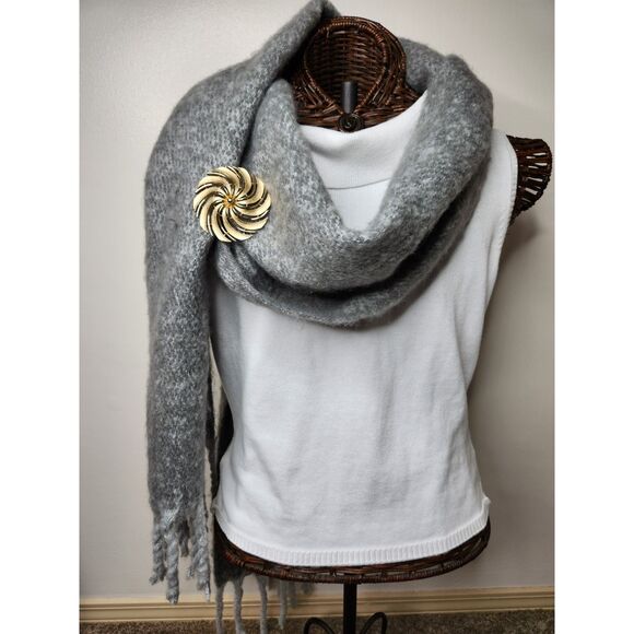 Heavy Winter Wrap Fringe Scarf Gray Fuzzy Cozy A New Day 88" Long Chunky Boho - Picture 9 of 9